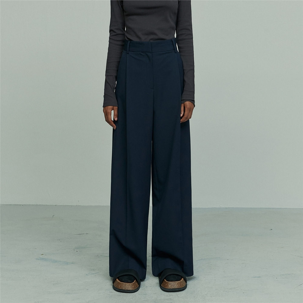[N][리이] PLEATED WIDE LEG TROUSERS NAVY