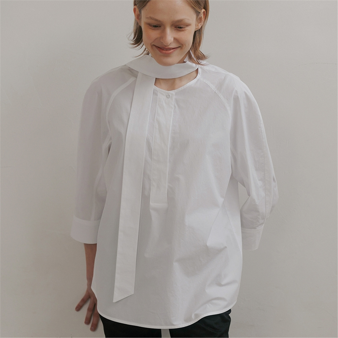 [블랭크03] cotton tie shirt blouse (off white)