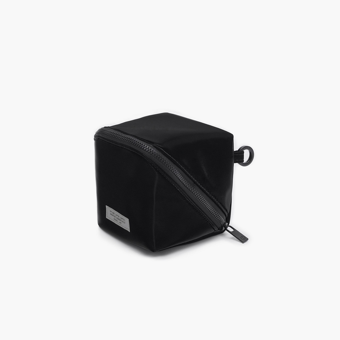 ANTIMICROBIAL CUBE POUCH Black