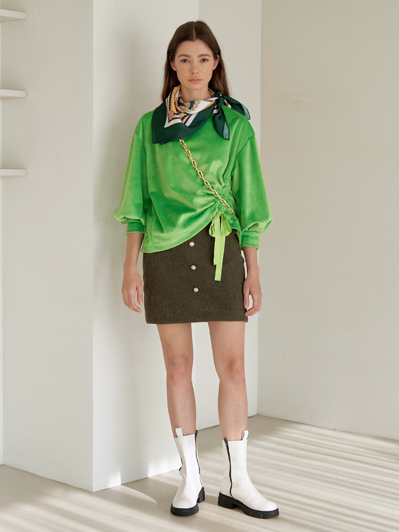 [이제이노리] Khaki Wool Herringbone Skirt with Button Details 카리 울 헤링본 버튼 장식 스커트