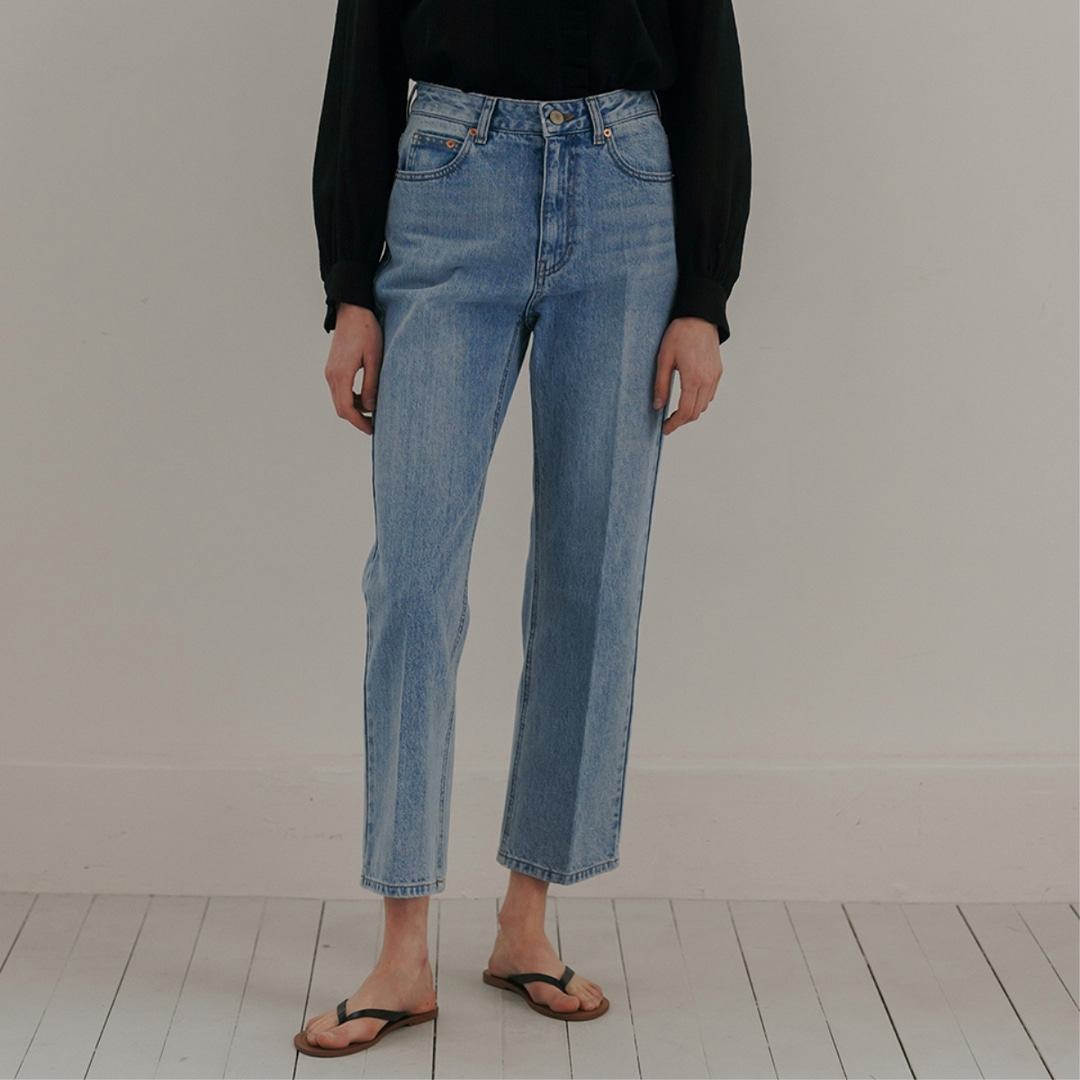 [M: 4/25 예약배송][블랭크03] classic cropped jeans (light blue)
