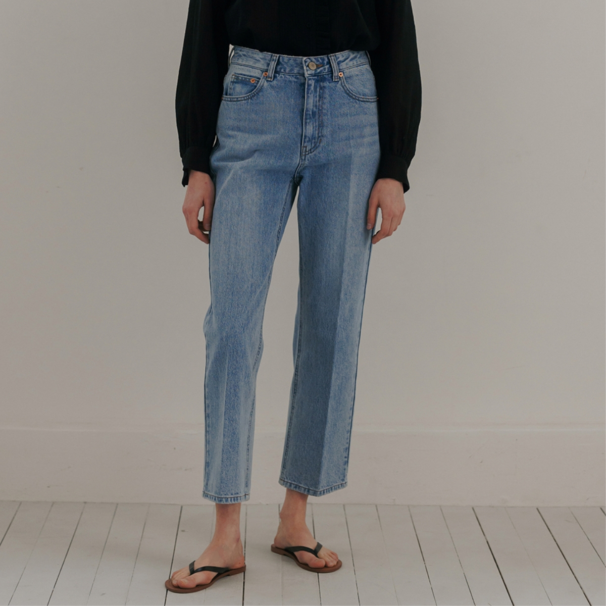 [블랭크03] classic cropped jeans (light blue)