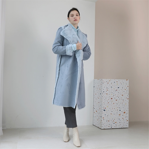 [배주안] Reversible artificial fur Coat_SKY BLUE