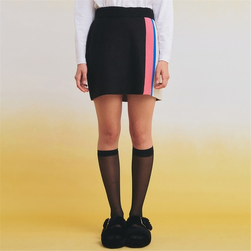 [메인부스] Rafflesia Knitted Skirt(BLACK)