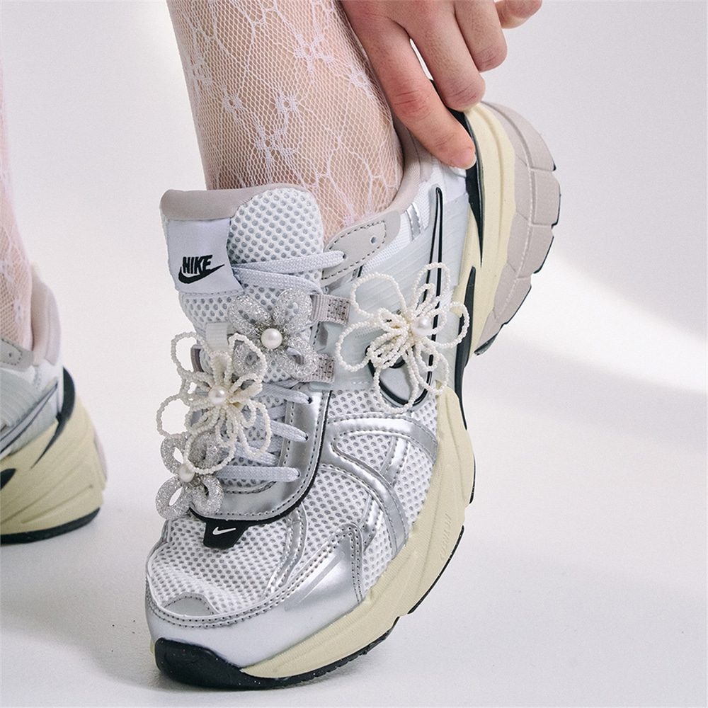 [하스] HSU028 White flower pearl shoes charms
