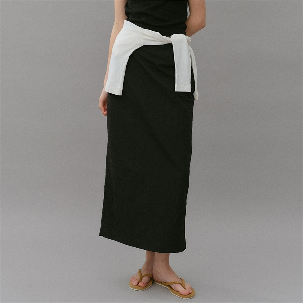 [블랭크03] wrinkled maxi skirt (black)