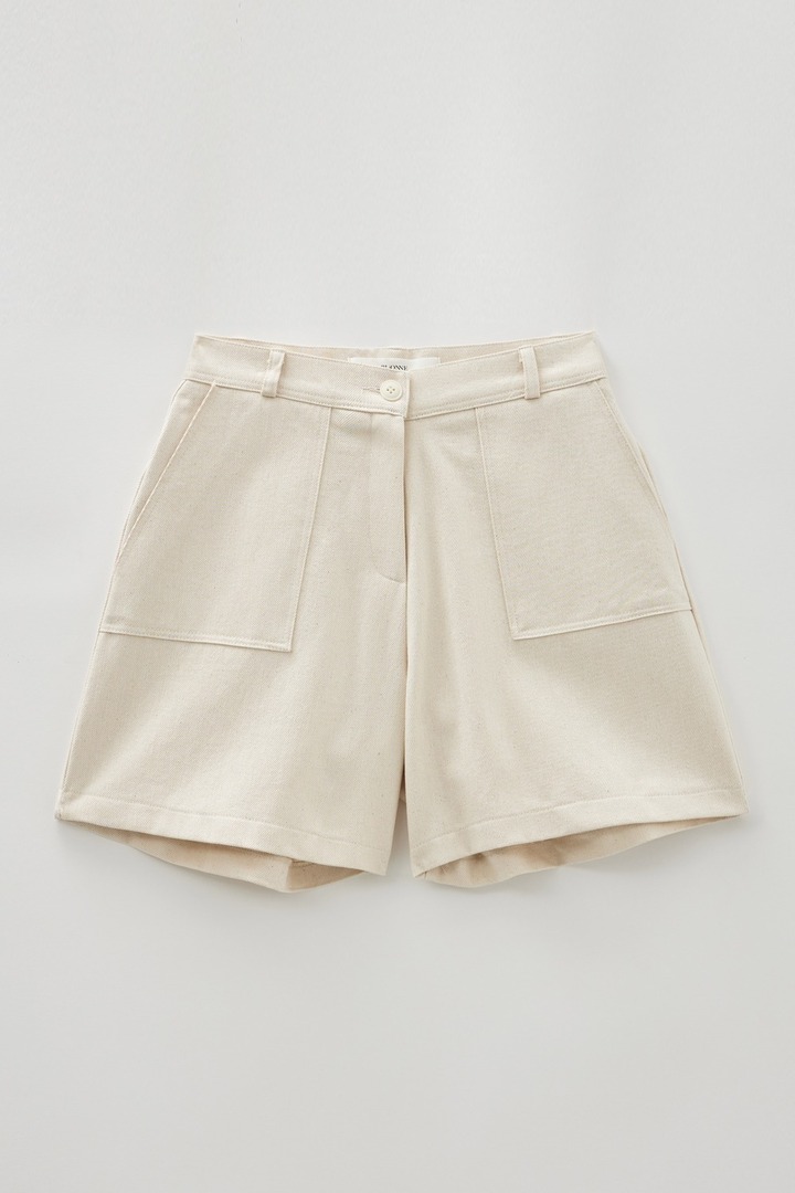 [블리온느] Chino Shorts