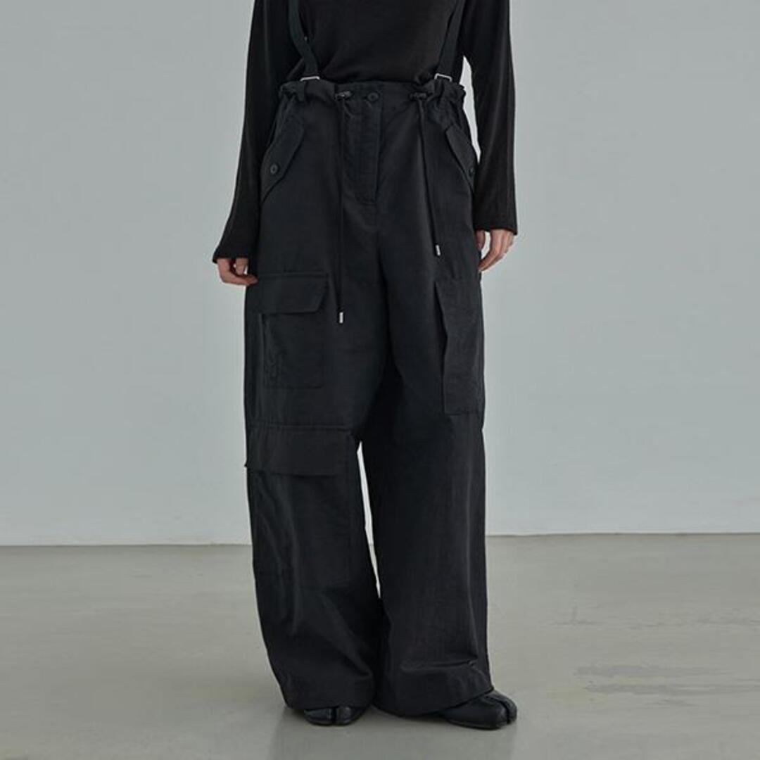 [무아르모아]two-way nylon wide cargo pants- black