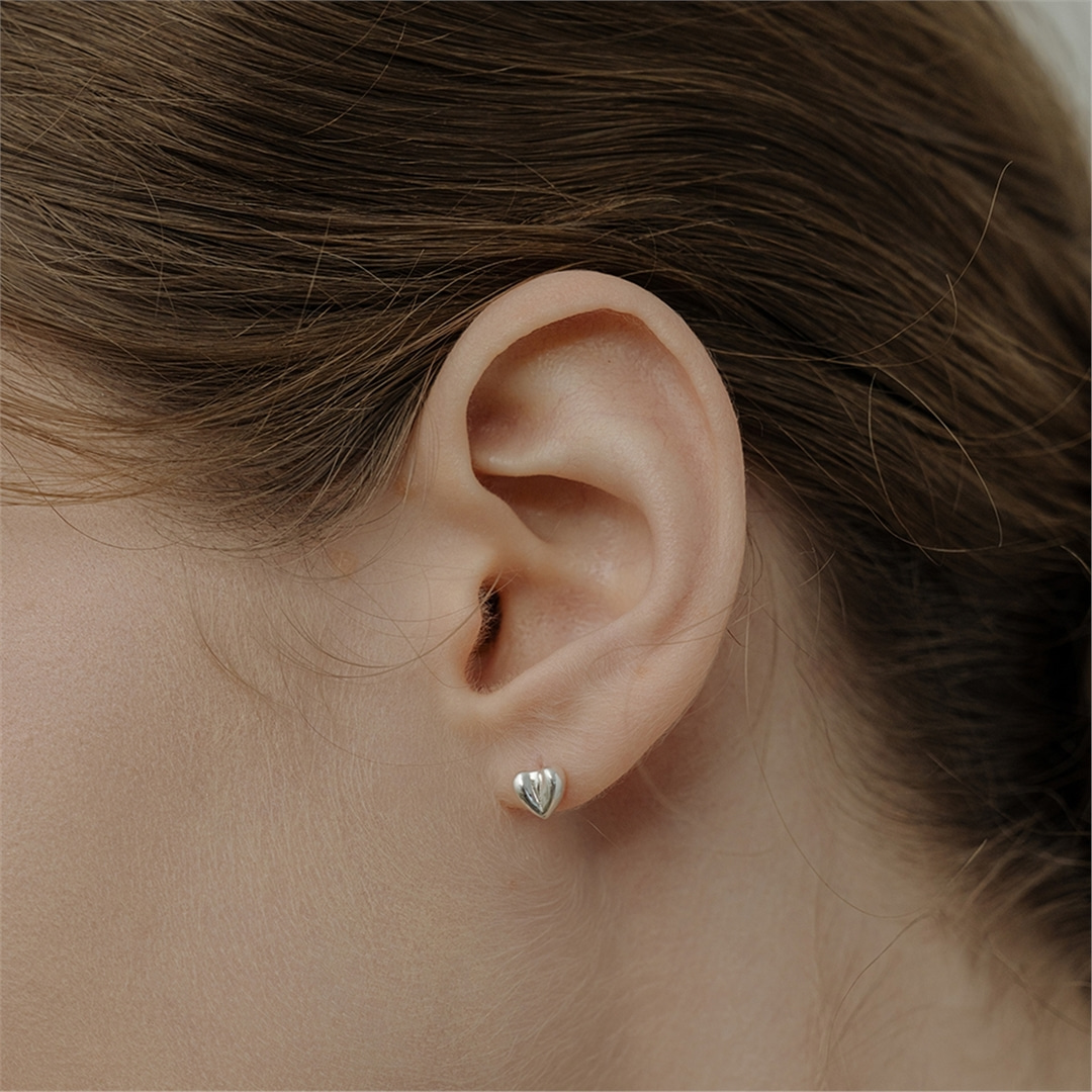 [티오유] [Silver925] WE023 Silver chubby heart earring