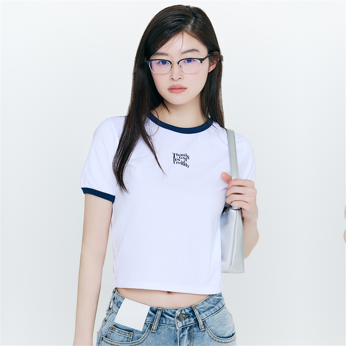 [프라이] 우먼즈 에센셜 로고 크롭 티셔츠(WHITE)