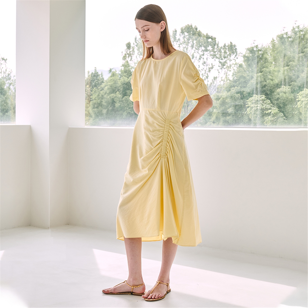 [누브] Shirring Midi Dress - Lemon Yellow