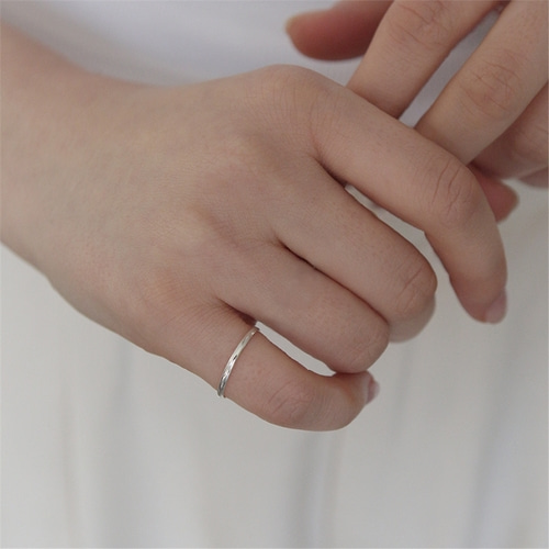 [티오유] Thin and delicate basic ring_TN020_Silver925