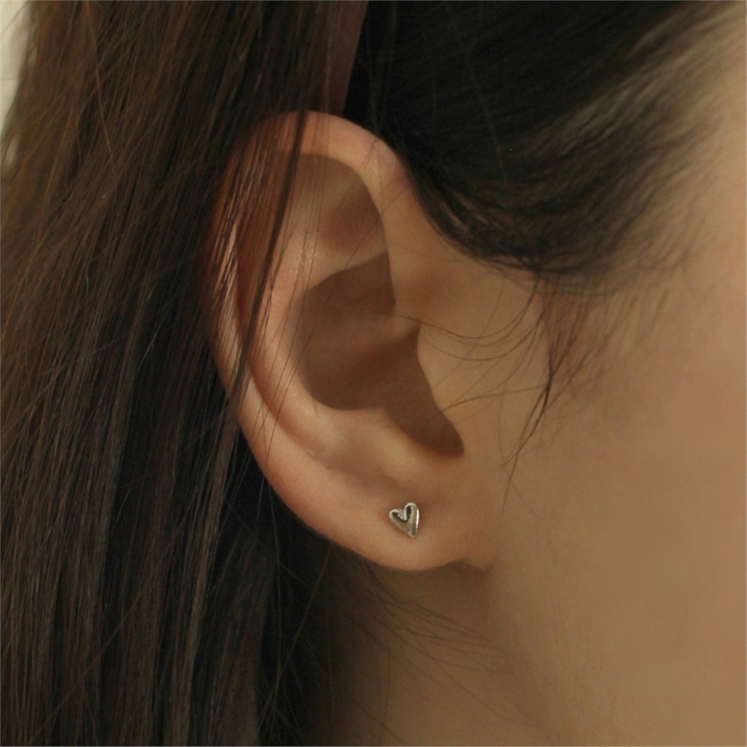 [하스] Mini heart volume earrings_BF032