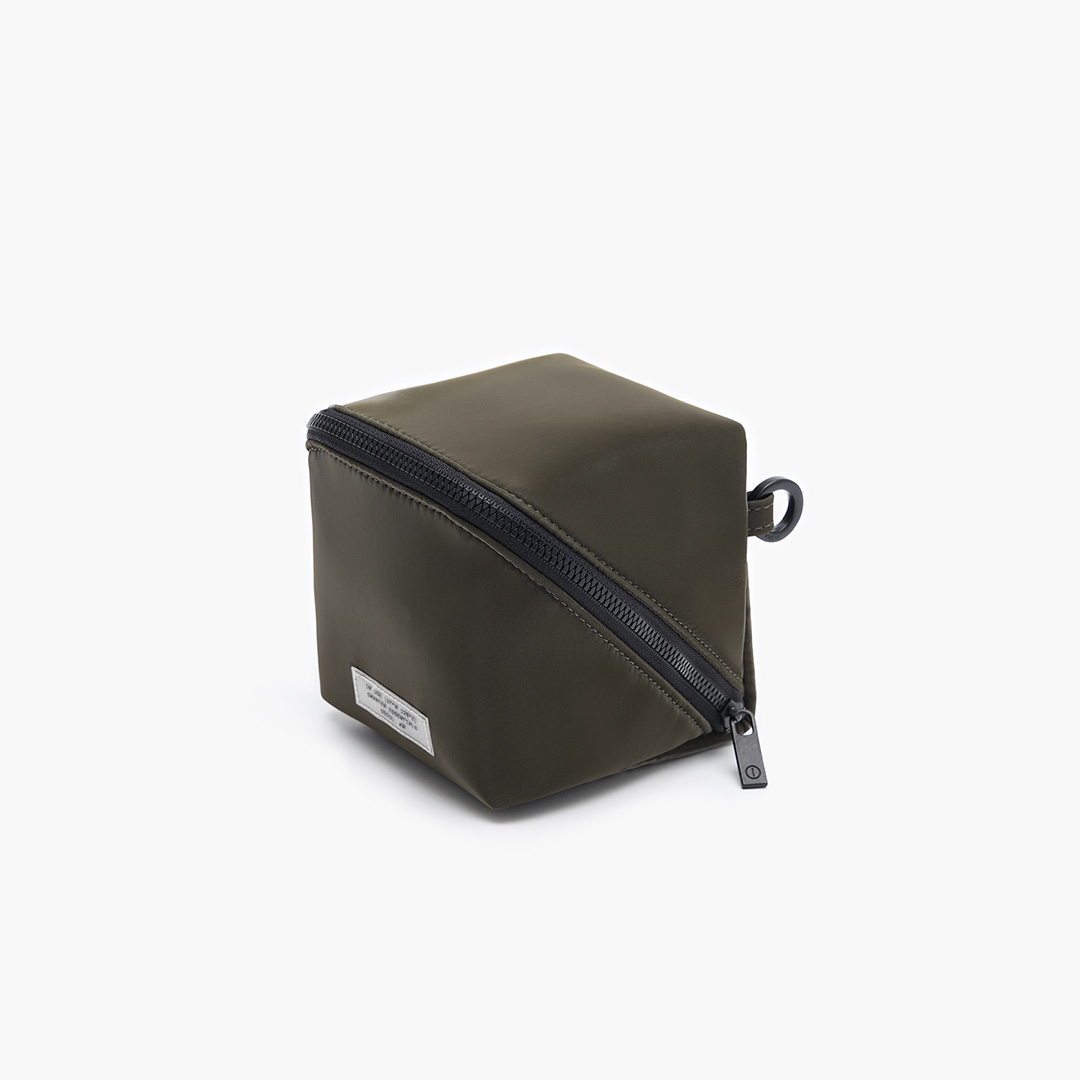 ANTIMICROBIAL CUBE POUCH Olive
