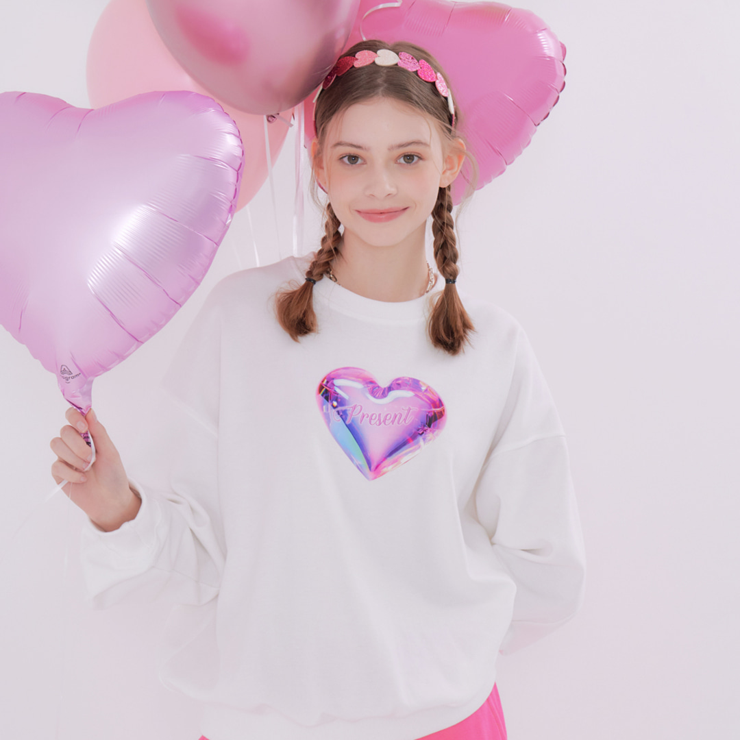 [메타퍼] MET balloon present sweatshirt